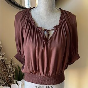 NWT Brown Gentle Fawn Short Sleeve Blouse.  Size Small